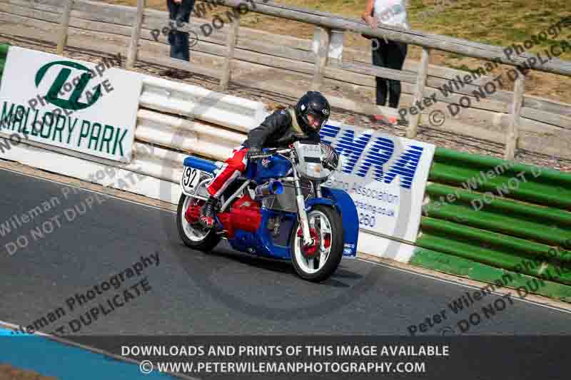 Vintage motorcycle club;eventdigitalimages;mallory park;mallory park trackday photographs;no limits trackdays;peter wileman photography;trackday digital images;trackday photos;vmcc festival 1000 bikes photographs